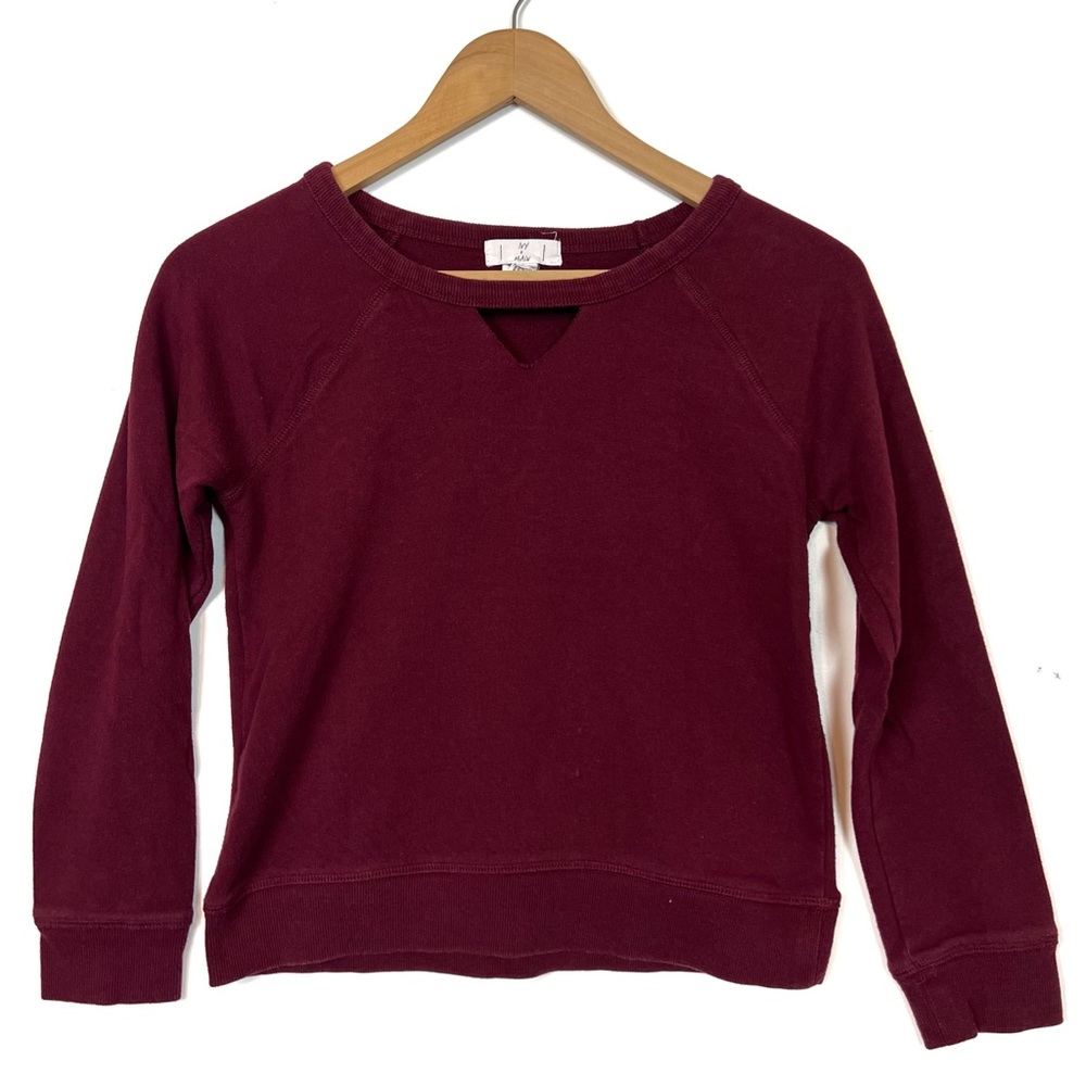 Ivy & Main Sz L Girls Pullover Cutout